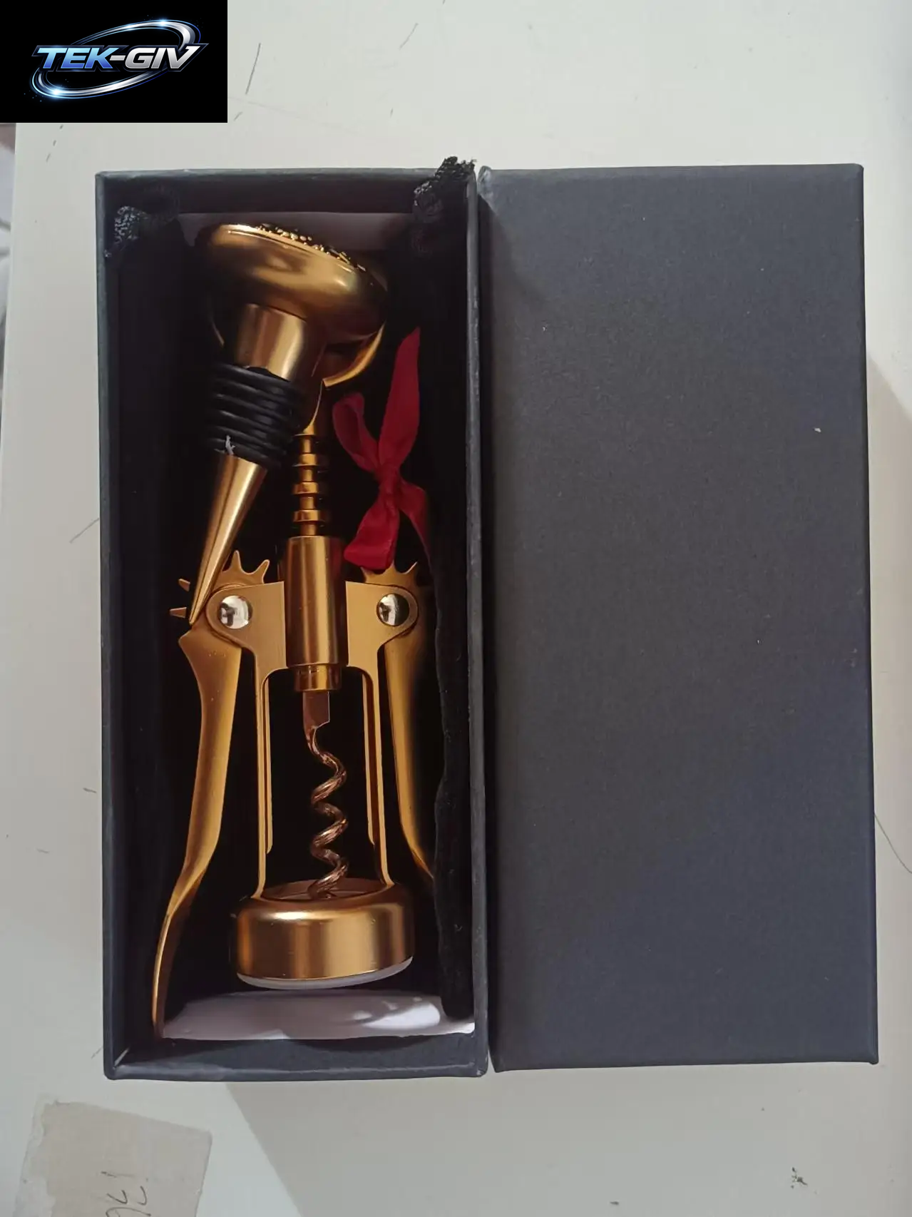 Dunkelgoldener Weinöffner, Flügelkorkenzieher Mit Bierflaschenöffner, Stooper Und Tasche in Geschenkbox Für Die Geschenkidee Von Küchenzubehör