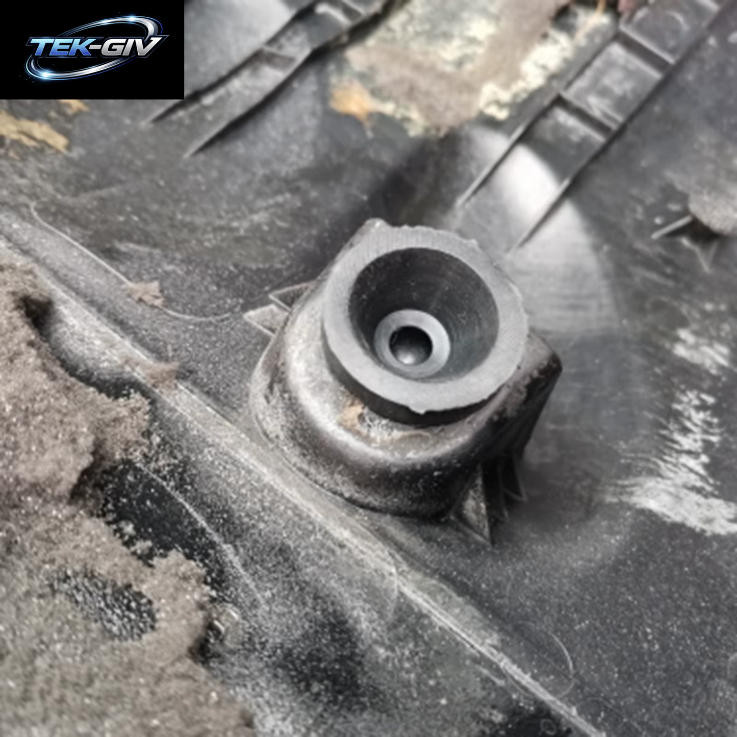 4X Gummi Motor Abdeckung Tülle Puffer Montieren Bush Stopper Motorhauben Dichtungen Für Volvo C30 V70 C70 S40 V50 S80 2007 2008 2009