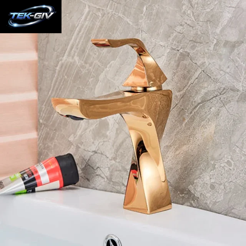 Neue Design Becken Wasserhahn Schwarz Und Chrom Waschbecken Wasserhahn Einzigen Griff Becken Wasserhähne Deck Waschen Heiß Kalt Mischbatterie Kran