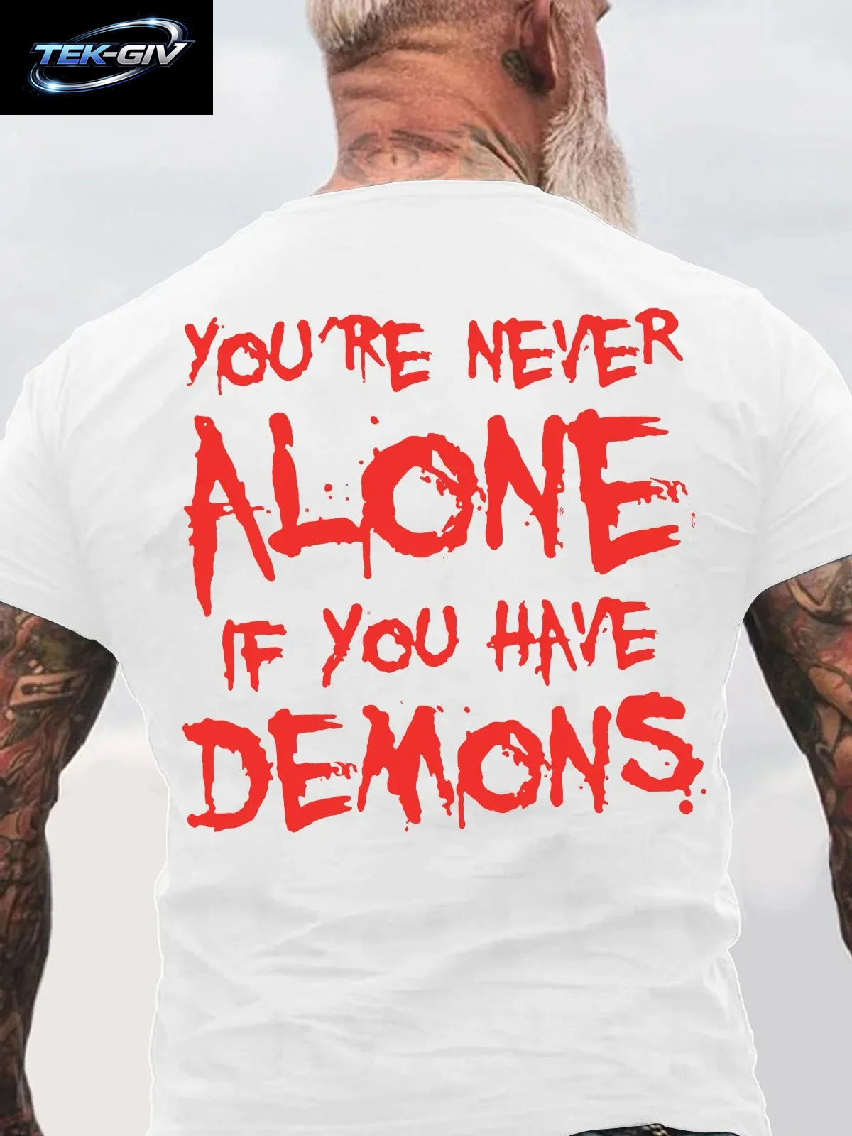 You'Re Never Alone If You Have Demons Schwarzes Baumwoll-T-Shirt Mit Aufdruck Auf Der Rückseite