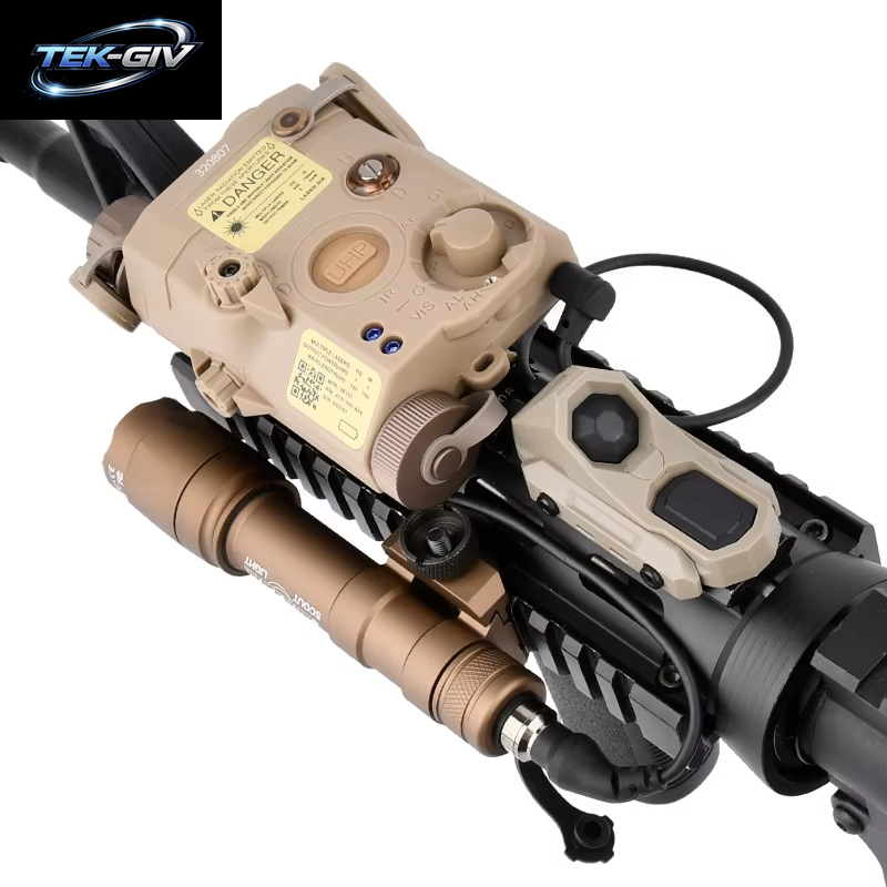 WADSN Taktische PEQ 15 Rot/Grün/Blau Laser & SF M300A/M600C Taschenlampe & AXON Remote Sitch Set IR Fülllicht Für Airsoft Jagd