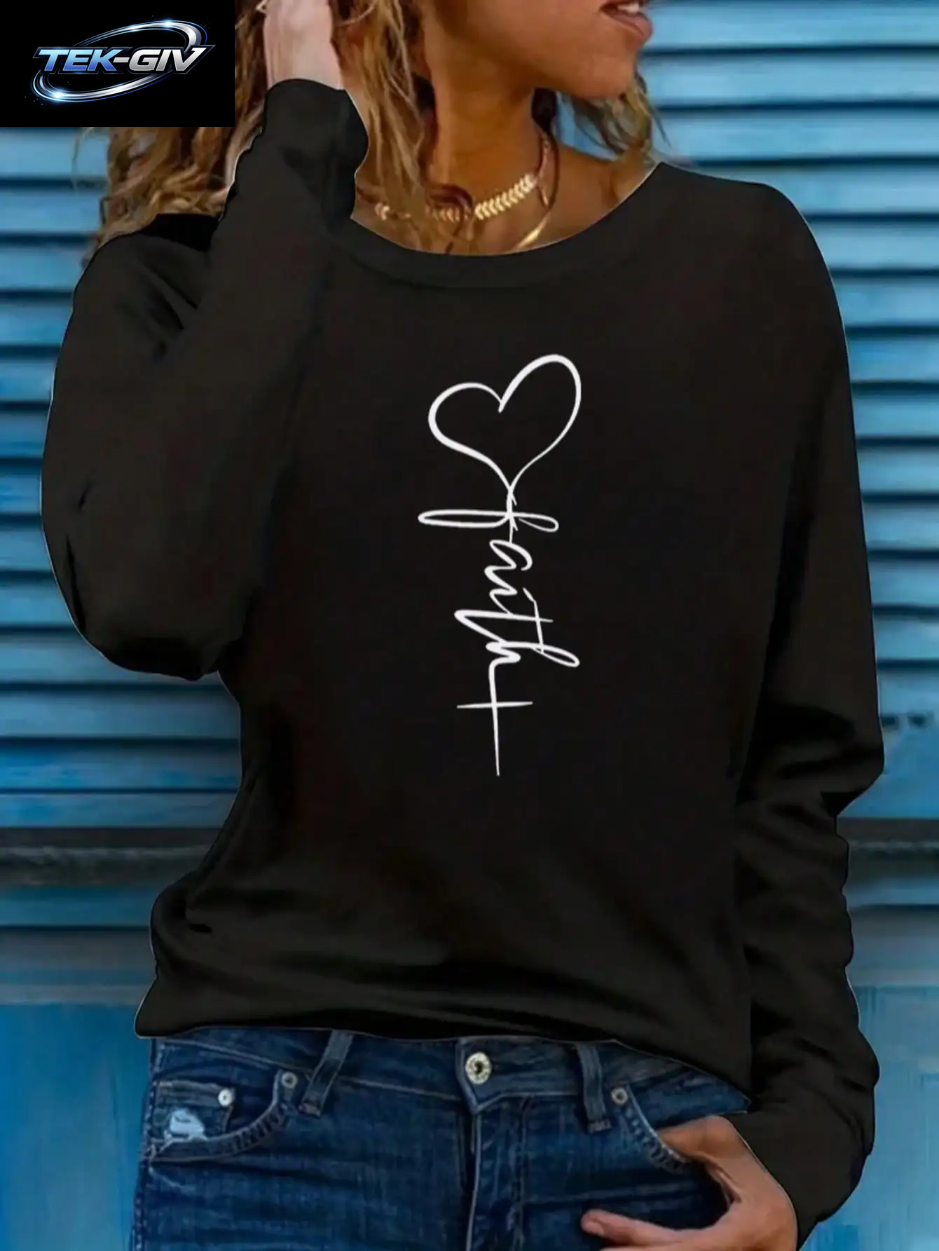 Damen Langarm-Oberteil Mit Rundhalsausschnitt, Elegantes Einfarbiges Polyester-Strick-T-Shirt, Herbst- Und Wintermode Mit Herzmuster